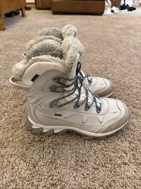 Salomon Women's Nytro GTX Winter Boots Size 9.5